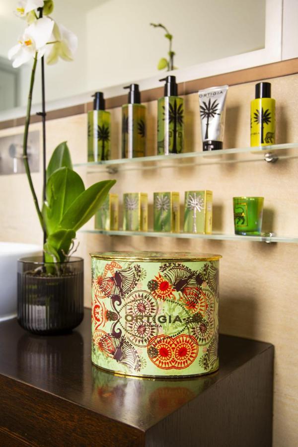 Suite Experience Рим Екстериор снимка